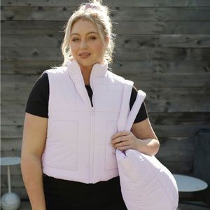 Smash & Tess On the Go Puffy Vest in Liliac. Size M/L